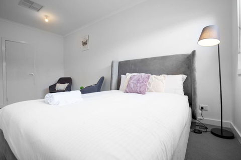 Stunning 3beds Near Knox Shopping Centro@wantirna - Accommodation Tasmania 4