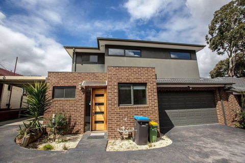 Stunning 3beds Near Knox Shopping Centro@wantirna - Accommodation Tasmania 6
