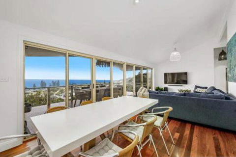 Rockpool 17a Dulconghi Street - Accommodation Tasmania 7