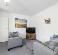 Maliblue 5 / 1 Main Street Crescent Head - Accommodation Tasmania