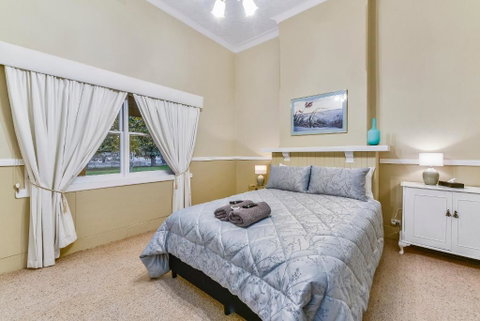 The Jazz B & B - Accommodation Tasmania 2