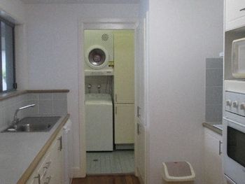 Petrel Deluxe Villa - Accommodation Tasmania 3