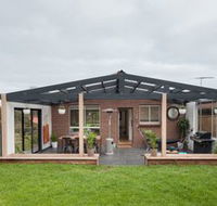 Hilltop Retreat - Accommodation Tasmania