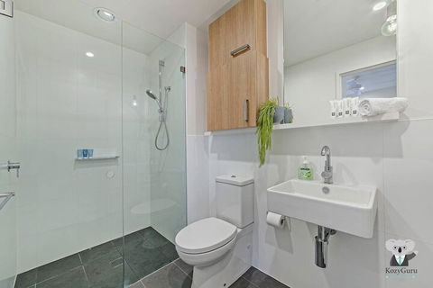 NEW Cozy Comfy APT Near Sydney Airport & CBD - Accommodation Tasmania 7