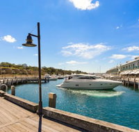 Woolloomooloo Modern Apartment 12 BRK - Accommodation Tasmania