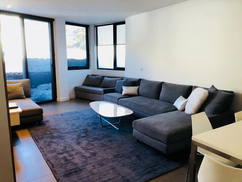 East 302 St. Falls - Accommodation Tasmania 3