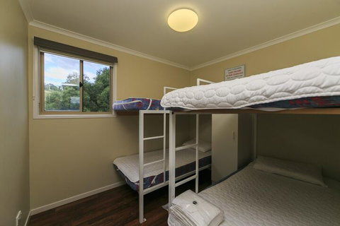 Reflections Holiday Parks Lake Glenbawn - Accommodation Tasmania 5