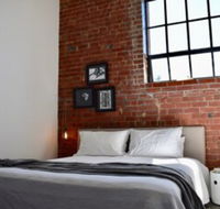 Stylish Warehouse Conversion in Heart of Fitzroy - Accommodation Tasmania