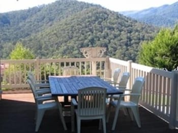 Alpine Stag Lodge House - Accommodation Tasmania 4