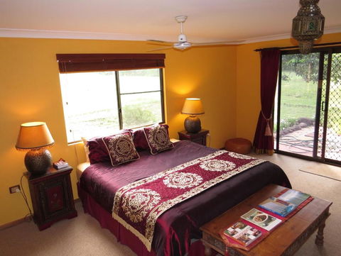 Gumtree On Gillies Bed & Breakfast - Accommodation Tasmania 3