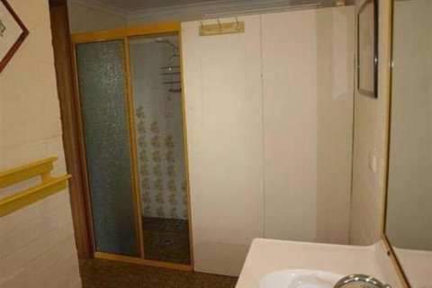 ANCHORAGE 1 - Accommodation Tasmania 4