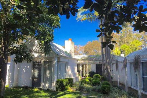 Wisteria Cottage On The Lagoon / Beach - Accommodation Tasmania 0