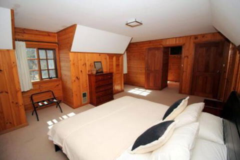 The Great House Bnb - Accommodation Tasmania 6