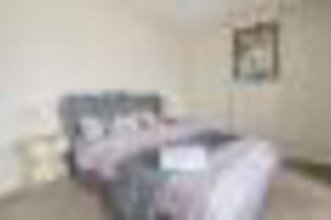 New Modern Apartment With Parking Near Amenities - Accommodation Tasmania 6