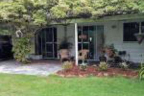 Wisteria Cottage Augusta - Accommodation Tasmania 0