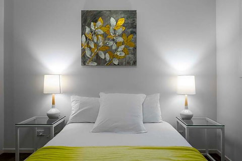 Roomerang At Lakeside Townhouse - Accommodation Tasmania 4