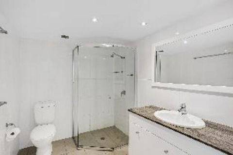 3 Bedroom Apartment Albacore Unit 6 12 Ondine Close - Accommodation Tasmania 4