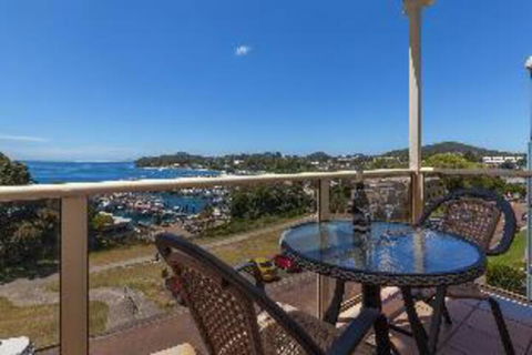 2 Bedroom Apartment Laman Lodge Unit 5 - Accommodation Tasmania 0