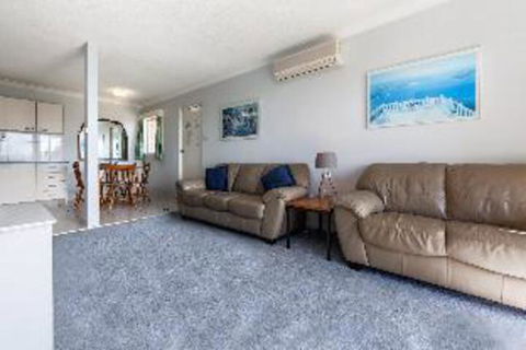 2 Bedroom Apartment Castaways Unit 1 - Accommodation Tasmania 1