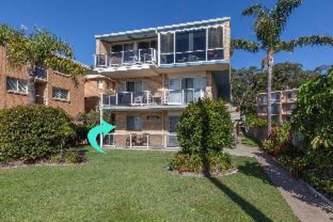 2 Bedroom Apartment Castaways Unit 1 - Accommodation Tasmania 0