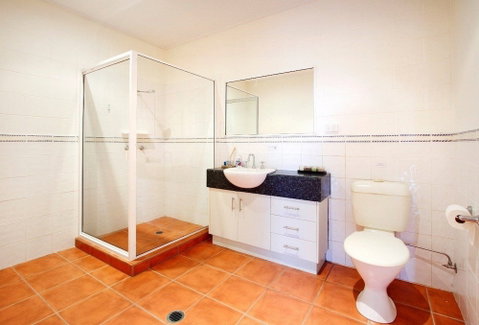 Hideaway Retreat Beach House With Pool - Accommodation Tasmania 2