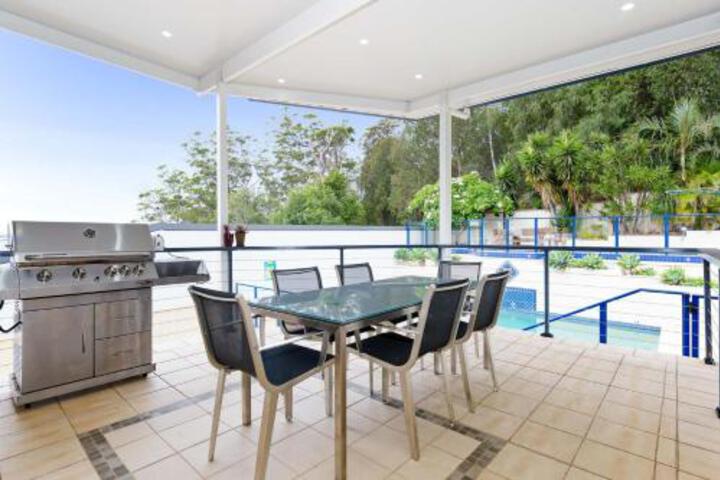 Corlette NSW Accommodation Tasmania