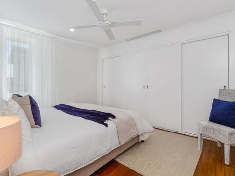 KINGY BEACH HOUSE At 162 - Accommodation Tasmania 4