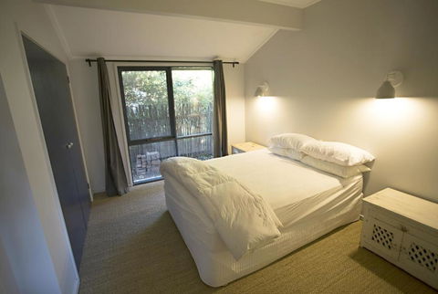 LOCKINGTON - Accommodation Tasmania 4