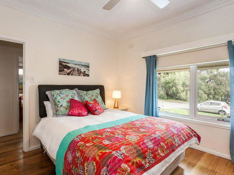 OCEAN SOUNDS Anglesea - Accommodation Tasmania 5