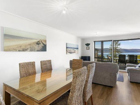 APARTMENT 26 PACIFIC APARTMENTS Walk To Town - Accommodation Tasmania 5