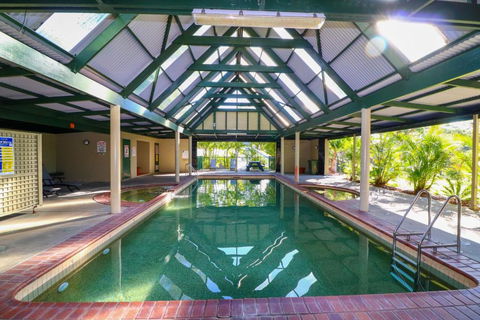 The Lakehouse In Raffetys Resort - Accommodation Tasmania 1