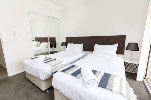 Wagga Apartments 3 - Accommodation Tasmania 2