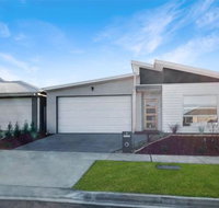 Brand New Home 10 mins to Beach Torquay Geelong Deakin Hospitals - Accommodation Tasmania