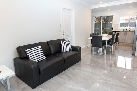 Wagga Apartments 2 - Accommodation Tasmania 5