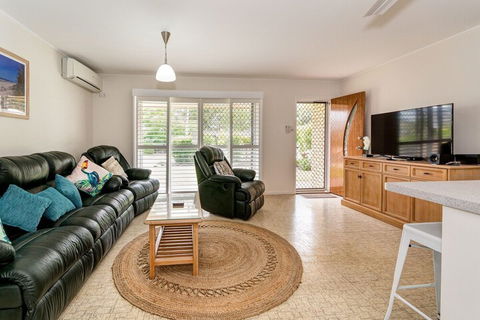 Lowset Sweetie Central To Everything Partridge St. Bongaree - Accommodation Tasmania 5