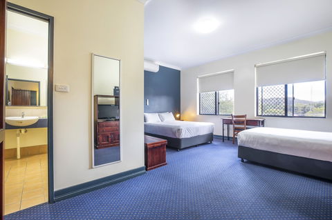 Atherton Hotel - Accommodation Tasmania 4