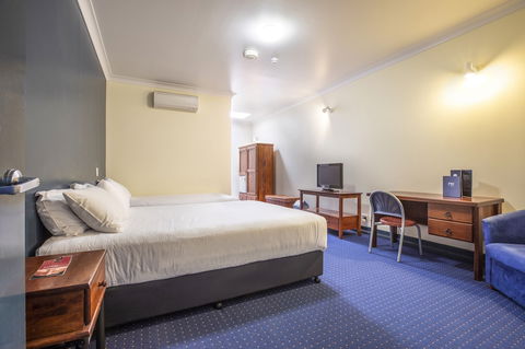 Atherton Hotel - Accommodation Tasmania 5
