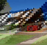 Manuka Park Apartments - Accommodation Tasmania
