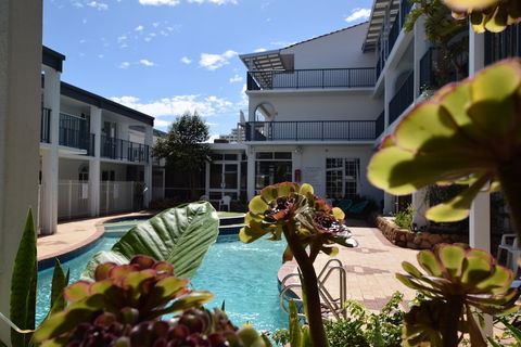 West Beach Lagoon 212 - Gorgeously Decorated - Accommodation Tasmania 3