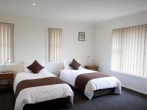 Executive Oasis Narrabri - Accommodation Tasmania 0