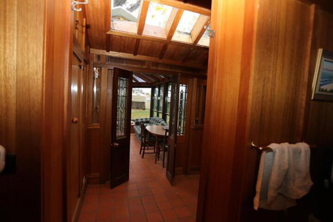 COLWYN HOUSE & STABLE COTTAGE B B - Accommodation Tasmania 2