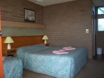 Town Centre Motor Inn - Accommodation Tasmania 4