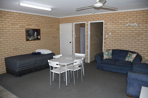 Kalbarri Seafront Villas - Accommodation Tasmania 6