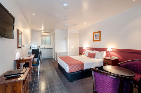 Central Studio Accommodation - Accommodation Tasmania 1