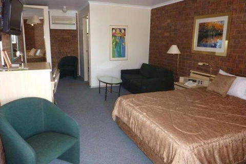 Countryman Motor Inn - Accommodation Tasmania 5