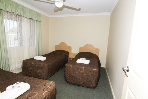 Green Gables Motel - Accommodation Tasmania 2