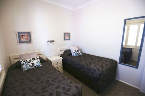 Country Apartments - Accommodation Tasmania 7