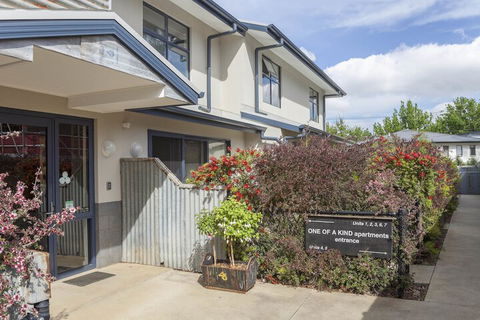 One Of A Kind Apartments - Accommodation Tasmania 3