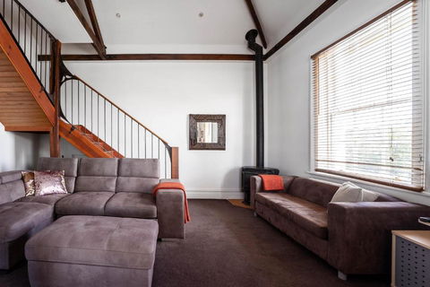 Raffless - Accommodation Tasmania 3