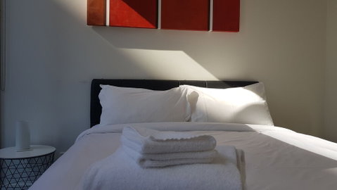 Docklands Style Apartment With 2 Bedroom 1008n - Accommodation Tasmania 0